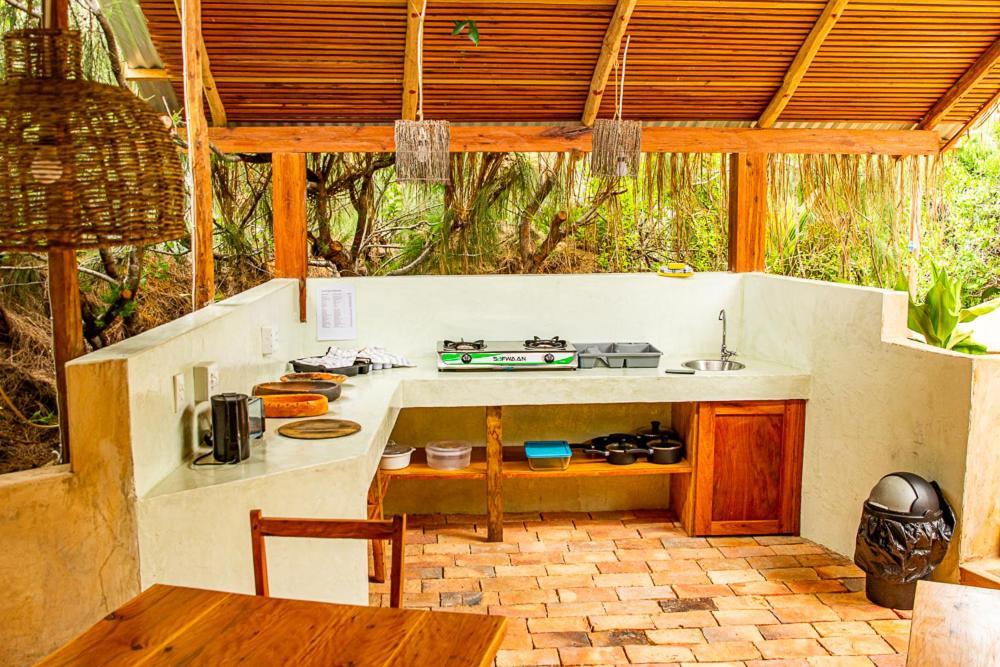 Tofinho Beach House Apartments Inhambane Esterno foto