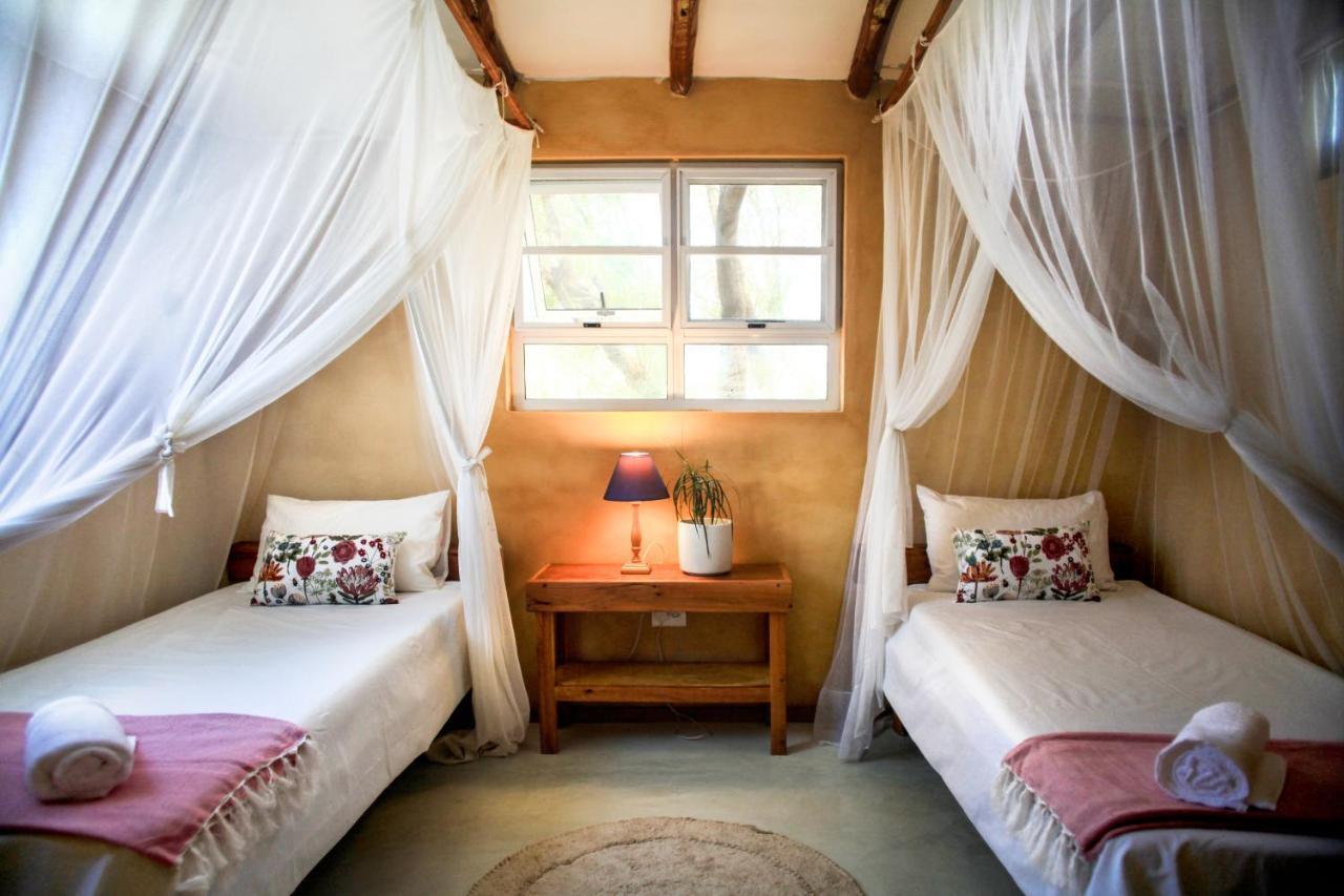 Tofinho Beach House Apartments Inhambane Esterno foto