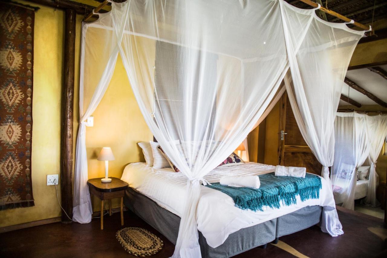 Tofinho Beach House Apartments Inhambane Esterno foto